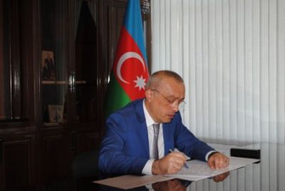 Salyanda bir idarədə adı olub özü olmayanlar "işləyir"