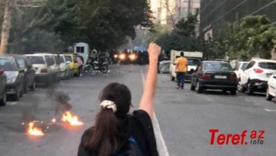 İranda şagirdlərdən ETİRAZ: