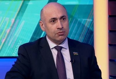 Azər Badamov: Qeyri-neft sənayesinin sürətli inkişafı ölkə iqtisadiyyatının  dünyadakı mənfi tendensiyalardan qorunmasına imkan verir - AZƏRTAC
