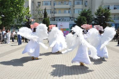 b_400_300_16777215_00_https___cdn.musavat.com_news_images_Ayten_GULNAR_kosmetolog_WhatsApp_Image_2025-04-27_at_21.02.15_(2).jpeg