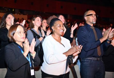 b_400_300_16777215_00_https___cdn.musavat.com_news_images_Gugu_Untitled_(7)-7.jpg