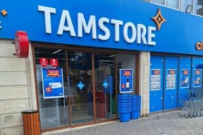 “Tamstore” qadın işçini döydülər