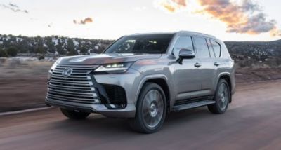 Bakıda xanım direktor "Lexus"unu satıb məktəbin damını təmir etdirib - 