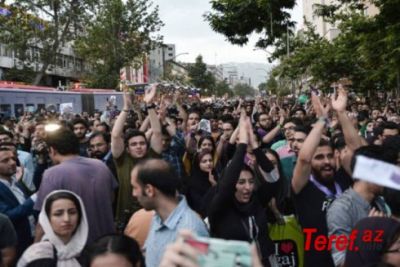 Səfirlik rusiyalılara İranda izdihamlı yerlərə getməməyi tövsiyə edib