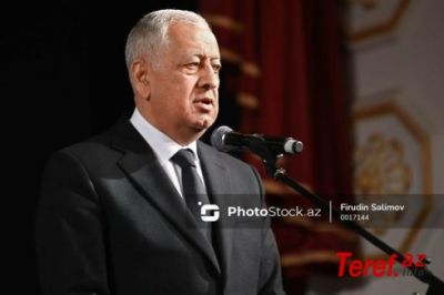 Vahid Əhmədov: