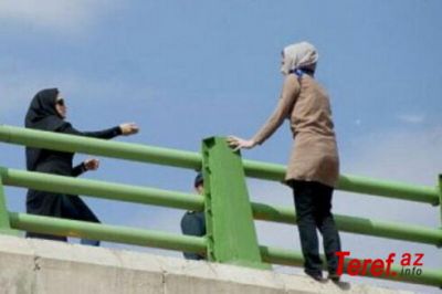 İranda məktəbli qızlar intihara cəhd etdilər - VİDEO