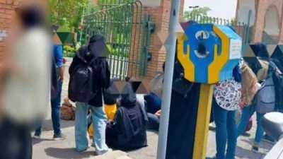 İranda hicabdan imtina edən tələbələr universitetlərə buraxılmır