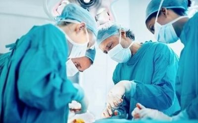 Plastik cərrahların sertifikatları ləğv olunur: Ağır cəza gözlənilir