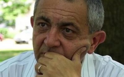  “Konstitusiyaya, qanunlara zidd qərarlar verməkdə Trampın məqsədi nədir?” -