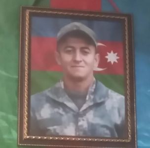 "Oğlum özünü asmayıb, onu işgəncə ilə öldürüblər" -