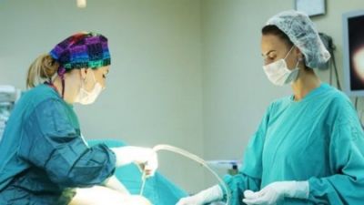  Səhiyyə Nazirliyindən sənədlərini təqdim etməyən plastik cərrahlara növbəti XƏBƏRDARLIQ