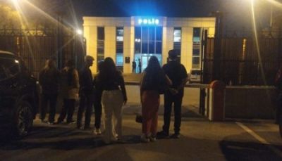  İtkin düşən qızlarla bağlı ŞOK FAKTLAR - “Bir qadının evində qalıblar…”