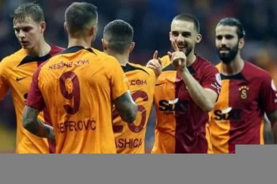 “Qalatasaray” rəqibinin qapısından 7 top keçirdi - VİDEO