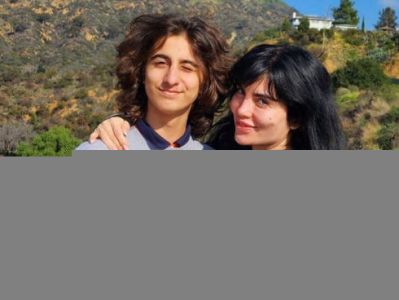 Çiçək: “ABŞ-da imtahan verən oğlum ağladı ki, heç nə bilmirəm” - VİDEO - FOTO