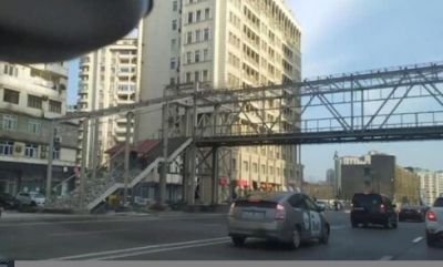 Bakıda piyada keçidi sökülür –