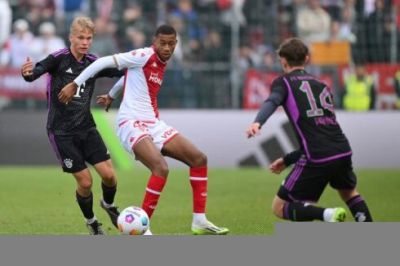 “Bayern” altı qol vurulan oyundan qələbə ilə ayrıldı - VİDEO