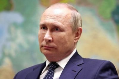 Putinin müsəlman salamlaşması gündəm oldu - VİDEO