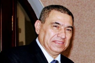 Efirə zəng edən qadın onunla evlənmək istədiyini dedi