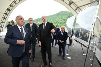 Prezidentlər Kəlbəcər-Laçın avtomobil yolunda