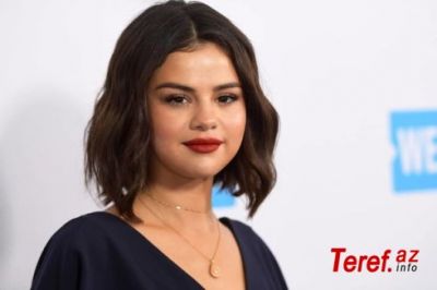 Selena Qomez yaxtada istirahət edərkən görüntüləndi – FOTO