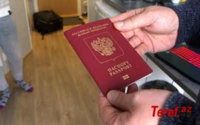 Rusiyada "FSB" dövlət məmurları və bank içilərinin xarici pasportlarını zorla yığır...