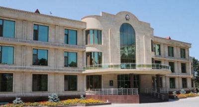 Evinin qarşısından yığışdırılmayan zibilləri Abşeron RİH-in qarşısına tökdü, həbs olundu