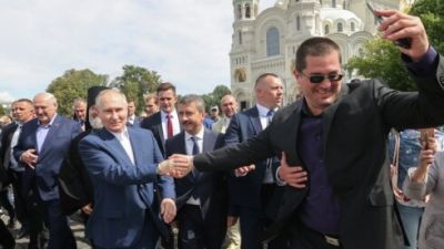Putinlə sevgi söhbəti: