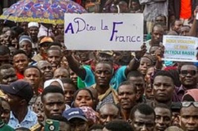 Fransa Ermənistanın və Qarabağ separatçılarının dərdini çəkərkən, Afrika qitəsini itirmək üzrədir.