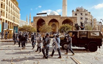Livan polisi Azərbaycan səfirliyi qarşısında ermənilərin etiraz aksiyasını dağıdıb