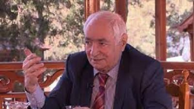 Şair Vahid Əziz: "Vətəndaş öz ölkəsində 1-ci dərəcəli vətəndaş olmalıdır..."