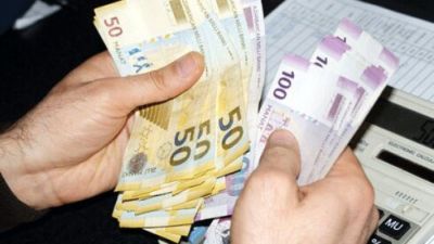 Azərbaycanda 900 manata yaşamaq olar: