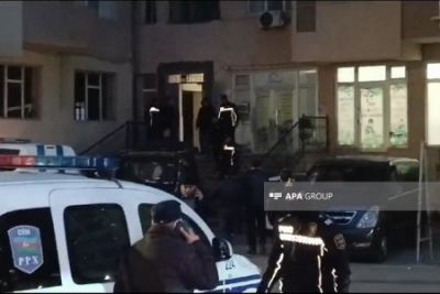 Bakıda 25 yaşlı oğlan balta ilə ata-anasını, qardaşını, bacısını və onun 5 yaşlı qızını qətlə yetirib - TƏFƏRRÜAT
