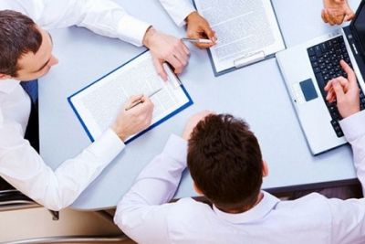 Sosial şəbəkələrdə işədüzəltmə fırıldaqçılığı: