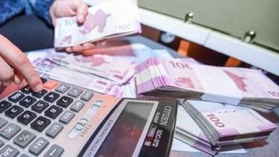 Azərbaycanda ən çox maaş kimlərə təklif olunur?