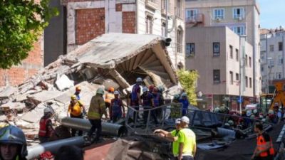 İstanbulda çökən bina ilə bağlı son vəziyyət açıqlandı