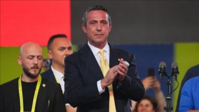 "Fənərbağça" klubunun başçısı yenidən Əli Koç seçilib