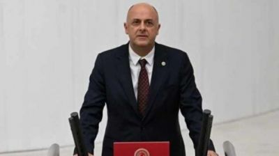 Deputat İYİ Partiyadan getdi