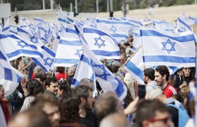 Minlərlə israilli girovların azad edilməsi tələbi ilə növbəti dəfə aksiya keçirib