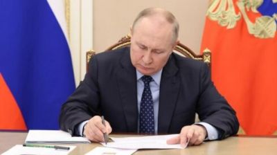 Putin Gürcüstanla vizasız rejimi YUMŞALTDI