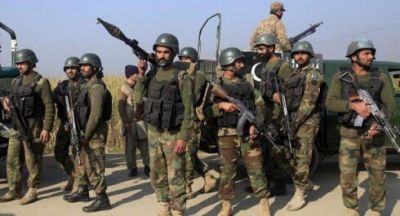 Pakistan Cammu və Kəşmiri güclü atəşə tutdu