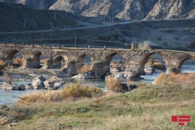 DSX: Xudafərin körpüsünün sütun hissəsində qazıntı aparan İran vətəndaşları aşkarlanıb
