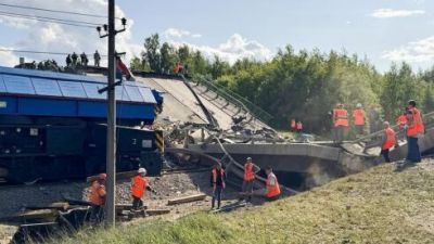 Ukrayna ilə yeni sülh danışıqları ərəfəsində şiddətli döyüşlər